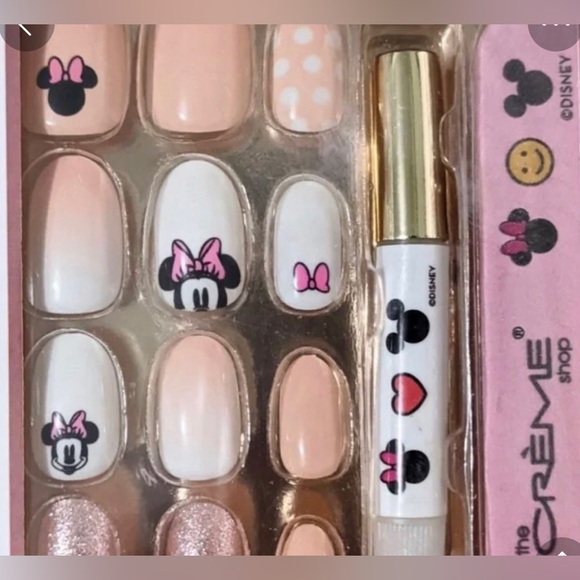 The Creme Shop x Minnie Mouse Press-On Gel effect reusable Nail set New - Picture 3 of 8